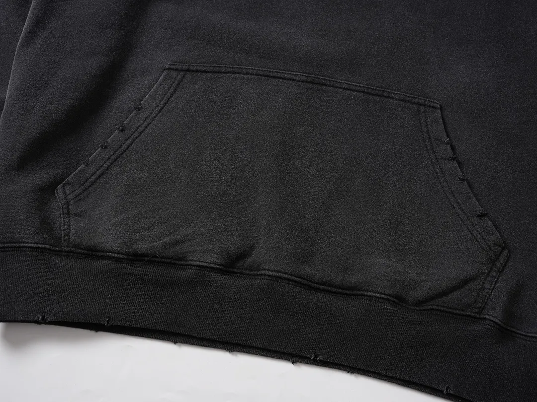 【 . Quality】BALENCI*GA/ #.2024# # 2024New Arrival. Authentic ， 。 ！ ZP 。 460 ， . ， ，。 。 ， ， 。 。 OS . Same Style ：BL 238937 ： Size：XS S M L
